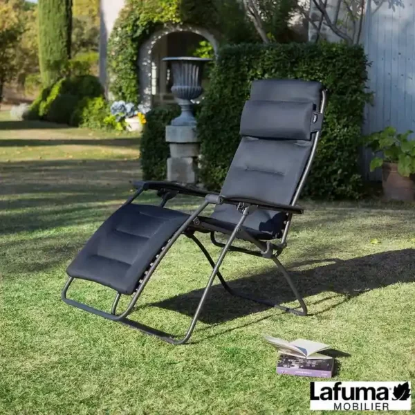 Luxury Padded Recliner Chair 2